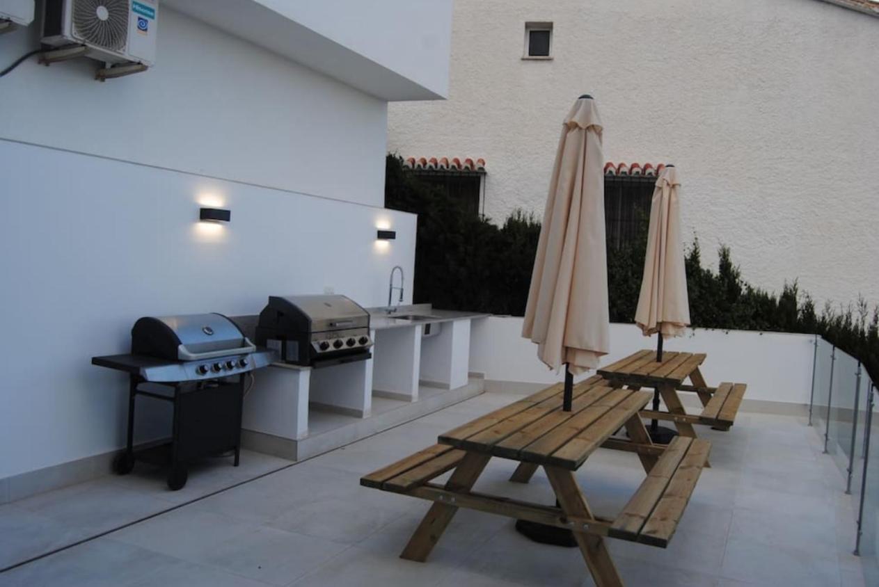 Luxury Villa With Heated Pool For 12 To 14 People Fuengirola Eksteriør billede