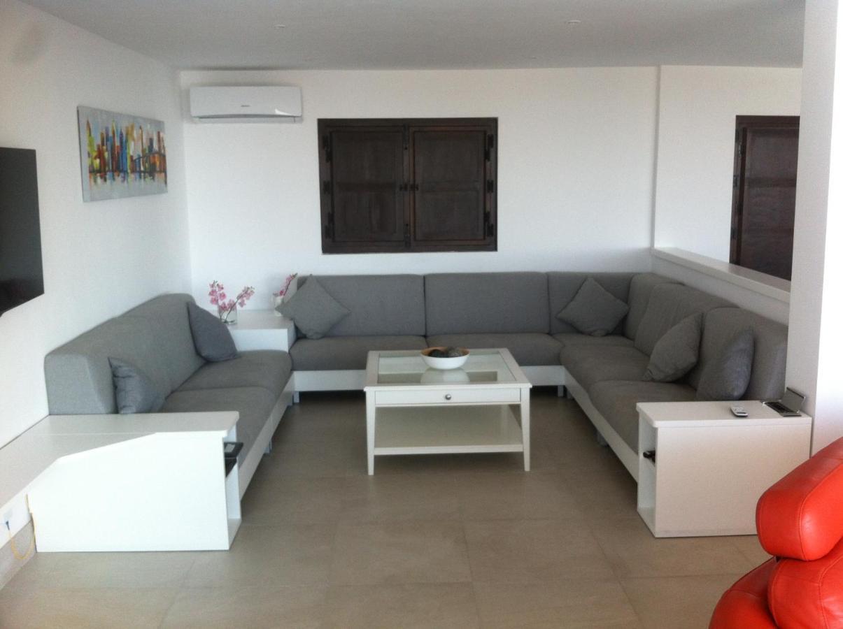 Luxury Villa With Heated Pool For 12 To 14 People Fuengirola Eksteriør billede