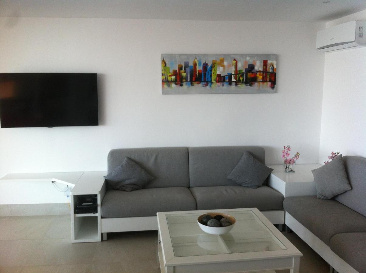 Luxury Villa With Heated Pool For 12 To 14 People Fuengirola Eksteriør billede