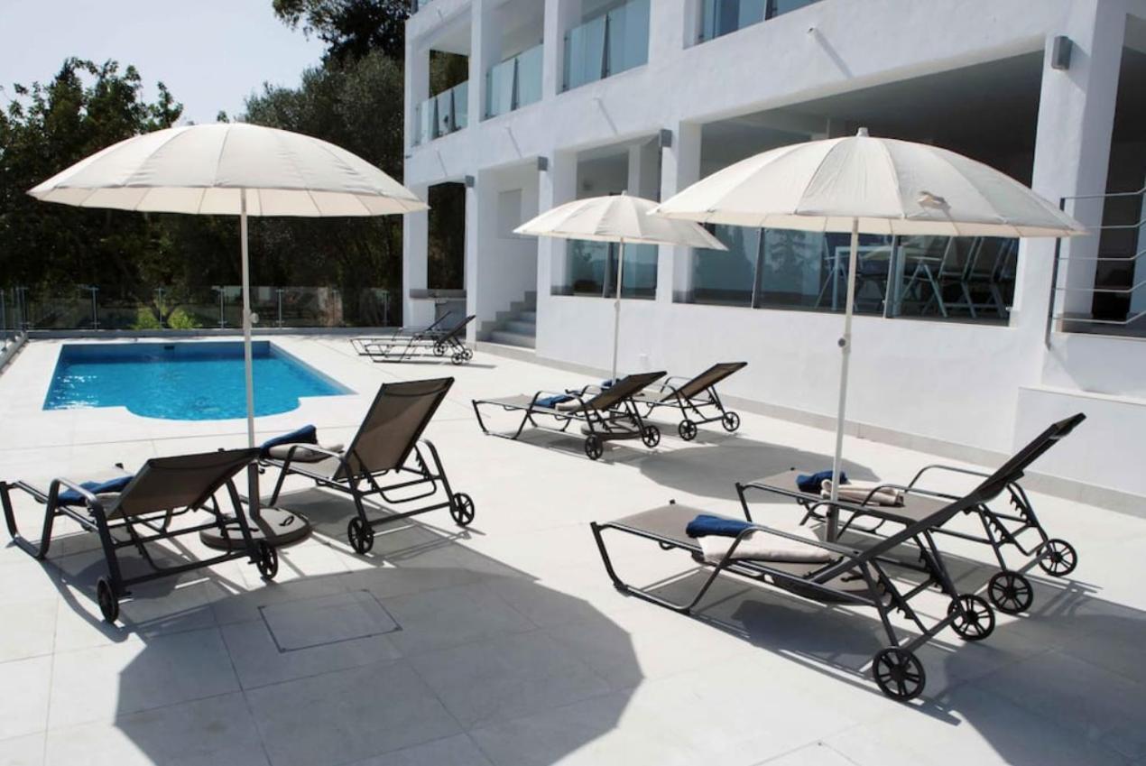 Luxury Villa With Heated Pool For 12 To 14 People Fuengirola Eksteriør billede